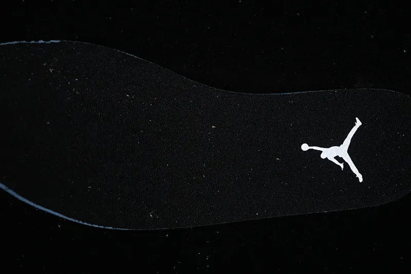 All categories Air Jordan Jordan series basketball shoes Air Jordan 1 Low Air Jordan 1 Low AJ1 Joe 1 black and white silver low-top cultural basketball shoes 553558-131